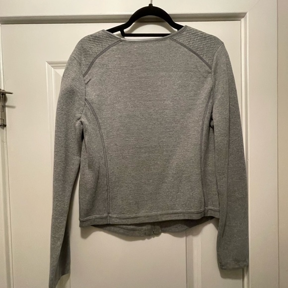 White House Black Market Gray Knit Blazer Women’s Size Medium - Picture 2 of 3